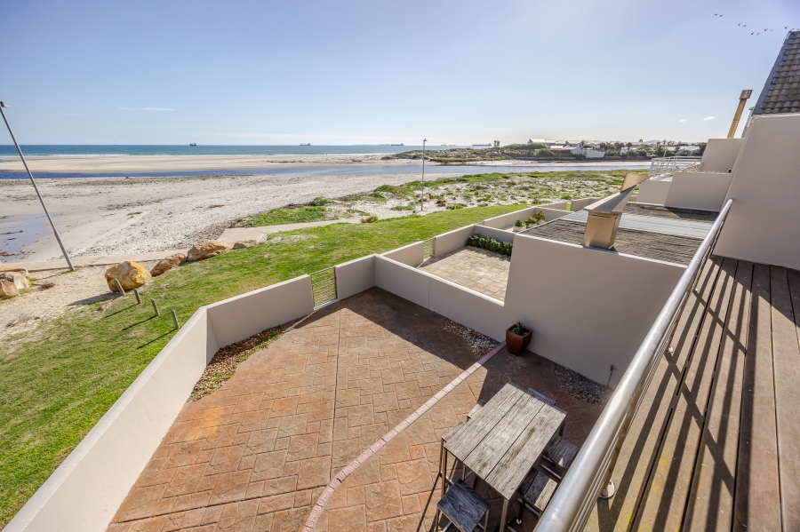 2 Bedroom Property for Sale in Lagoon Beach Western Cape